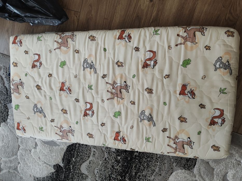 Сгъваема кошара с матрак