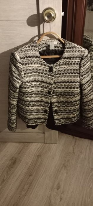 Жакет, в отличном состоянии, бренд H&M,  на все времена
