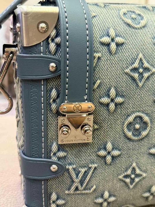 Дамска малка чанта Louis Vuitton