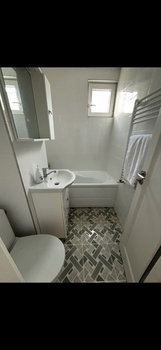 Apartament cu 3 camere