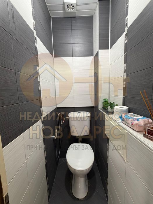 Многостаен Тухлен Апартамент с Гараж ,Газифициран и Обзаведен ,Център