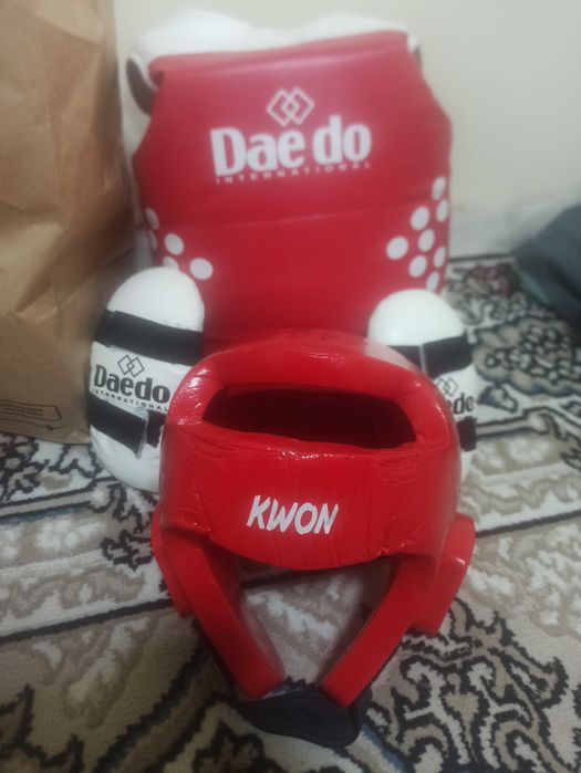 Тхэквондо ekiperovka sotiladi