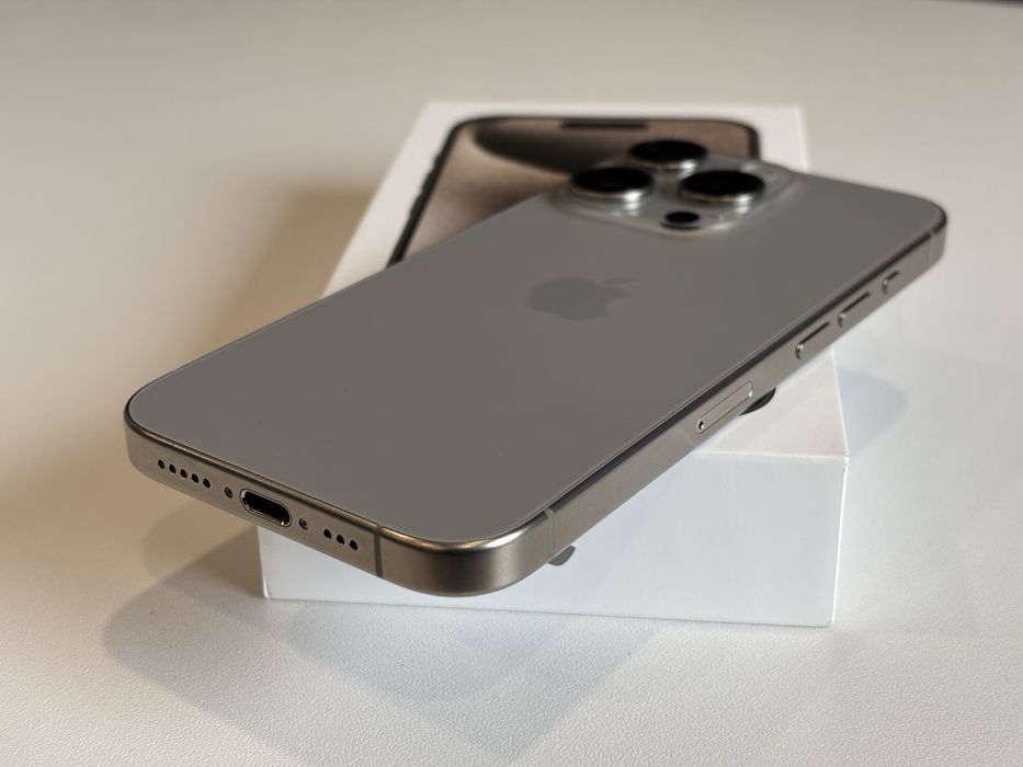 iPhone 15 Pro 128GB Natural Titanium