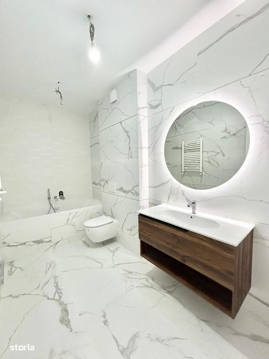 Apartament 4 camere de inchiriere zona Pipera .