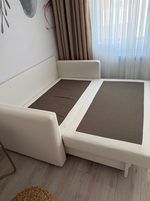 Разтегателен диван