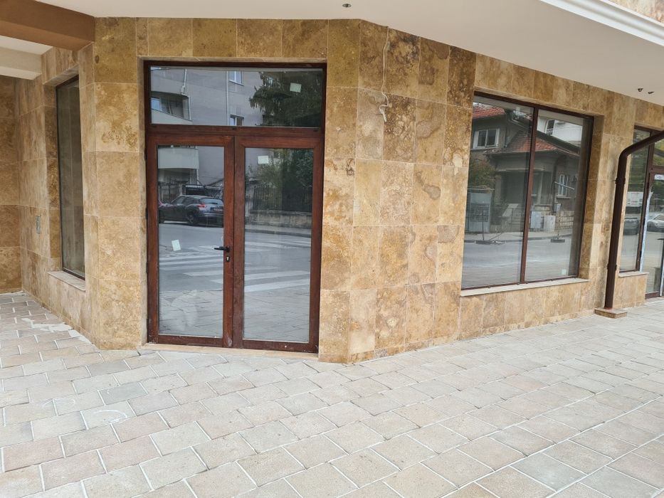 Дава се под наем Офис в Русе, Център - 85 кв.м за 1200 € - Снимка #5