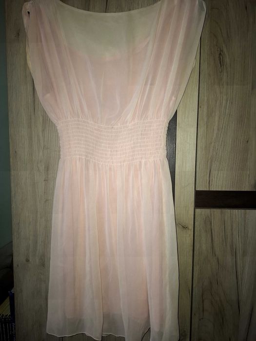 Rochita superba de vara,mărimea 40,Stare foarte buna!