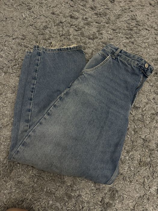 Базовые синии джинсы