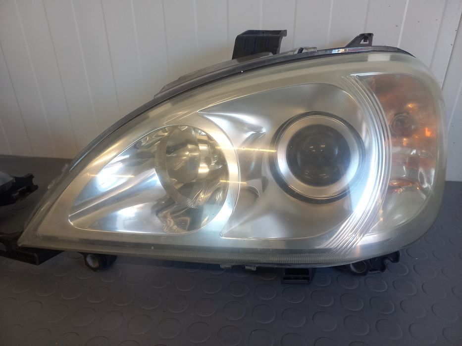 Фарове Mercedes ML W163