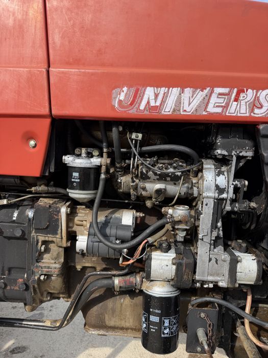 Tractor Universal 453