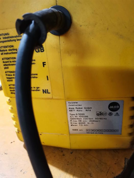 Продавам водни помпи разни модели