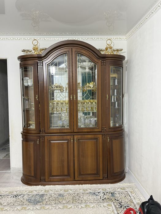 Сервант сатылады