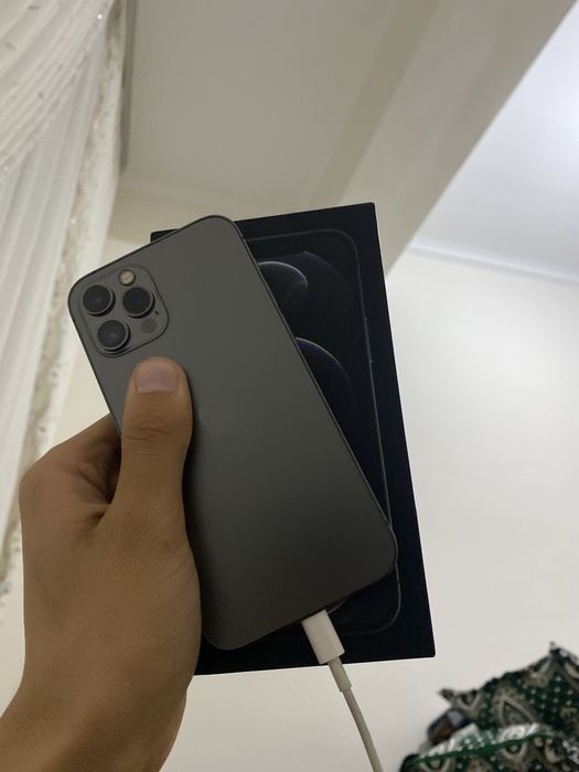 Iphone 12 pro  kor/dok
