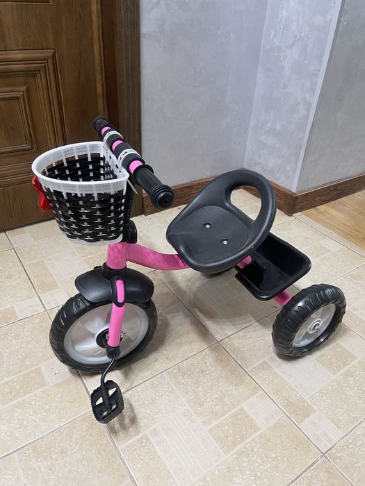 Десткий велосипед (трёхколёсный)