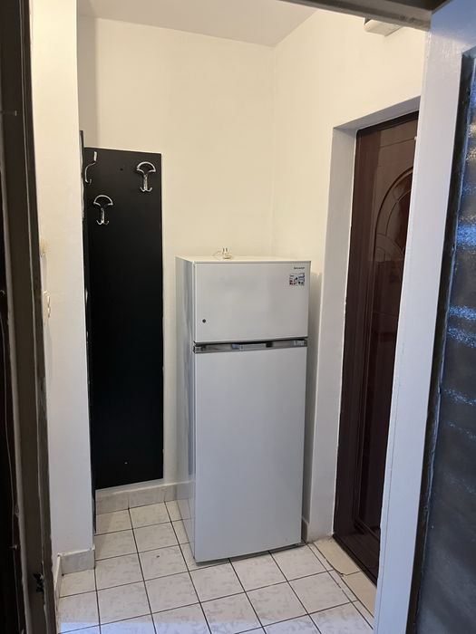Garsoniera de inchiriat zona Uta