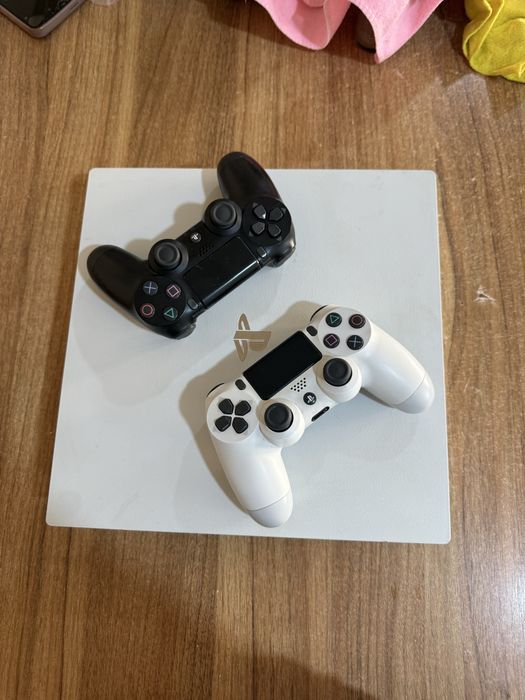 Playstation 4 pro 1tb