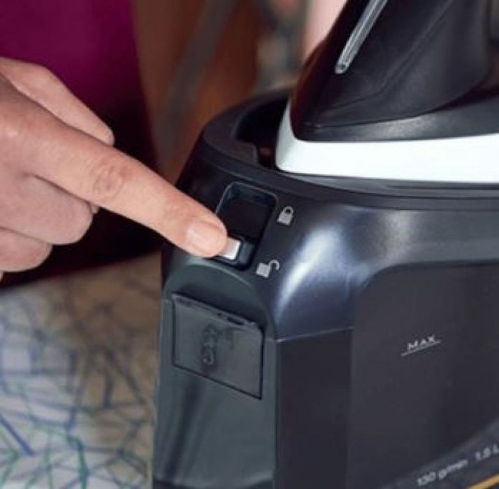 Парна ютия Solac Optima Center 3000