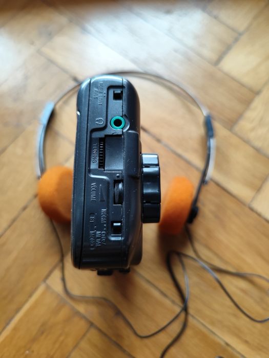Уокмени  sony, panasonic super tech