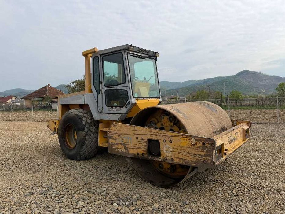 Dezmembrez cilindru compactor Hamm HD4011