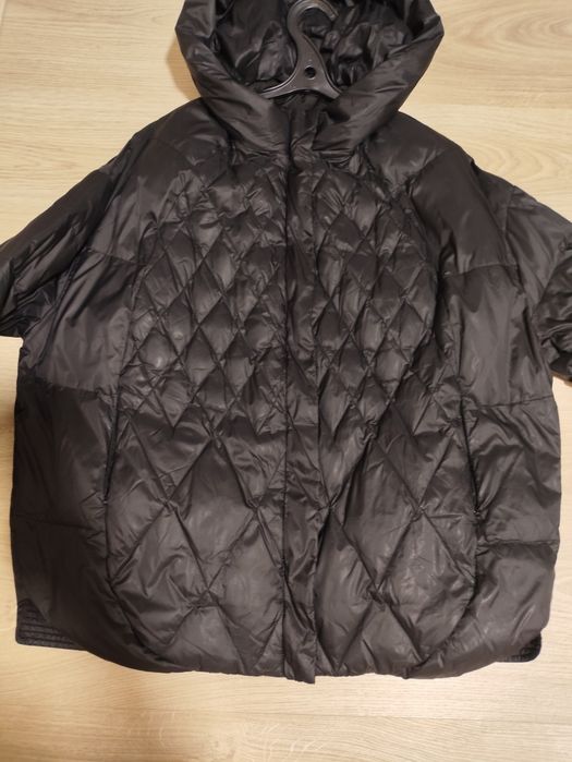 Пуховик женский .