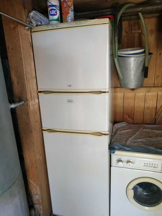 Холодильник рабочий. Читайте описание.