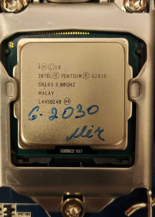 Продам процессоры INTEL corei7