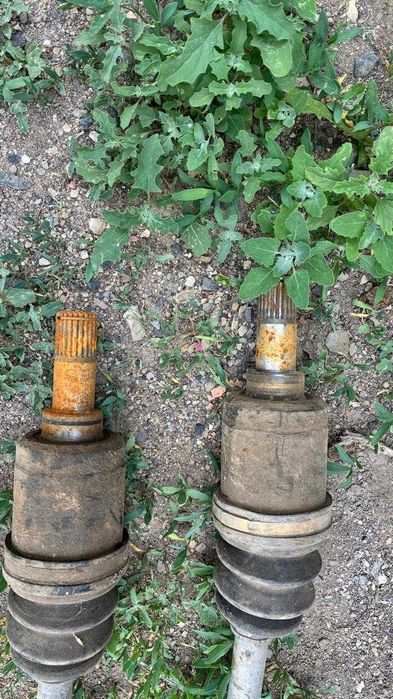 Запчасти на Honda CR-V RD1