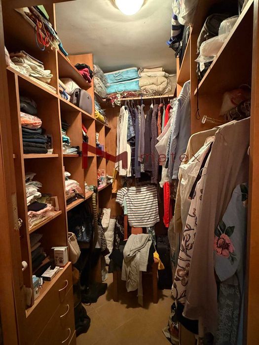 Продава се Тристаен апартамент в Варна, Чайка - 125 кв.м за 3920 €/кв.м - Снимка #13