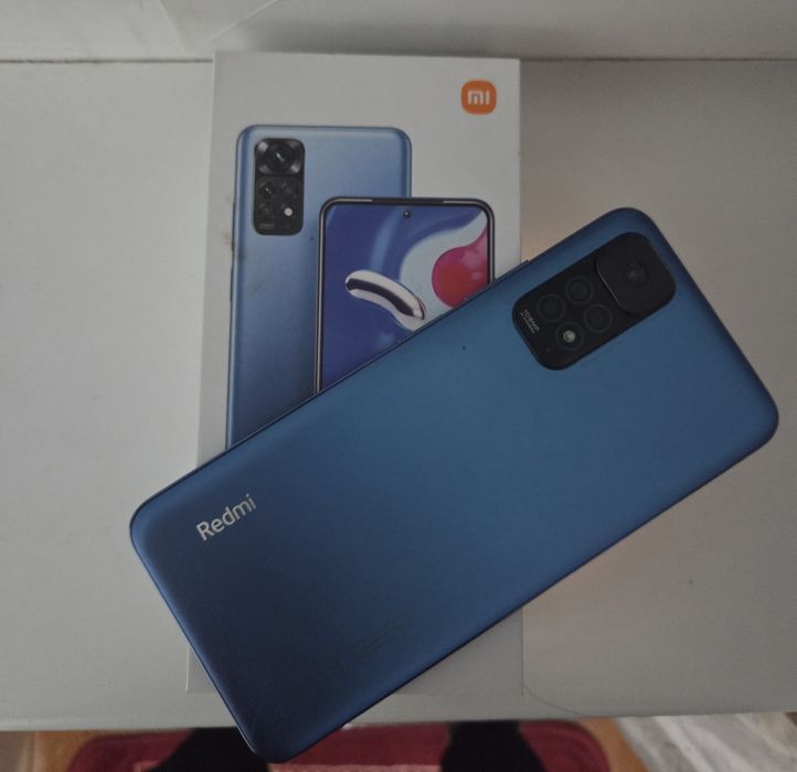 Продам телефон    .