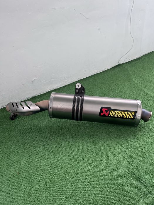 Toba finala evacuare Akrapovic BMW R1200GS K25