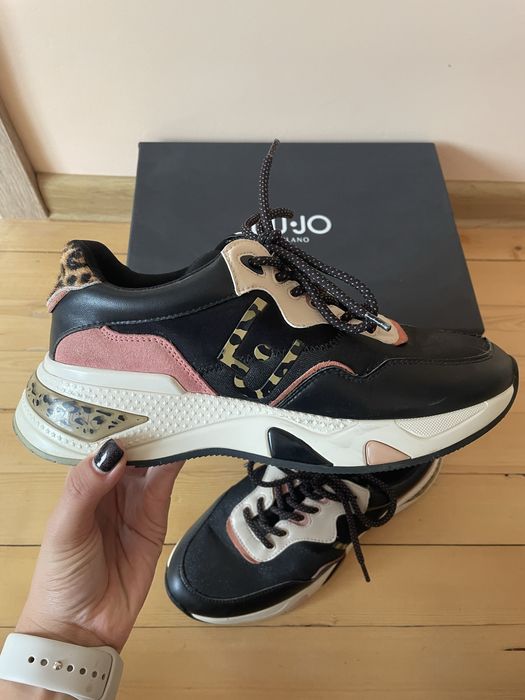 Сникърси Liu jo