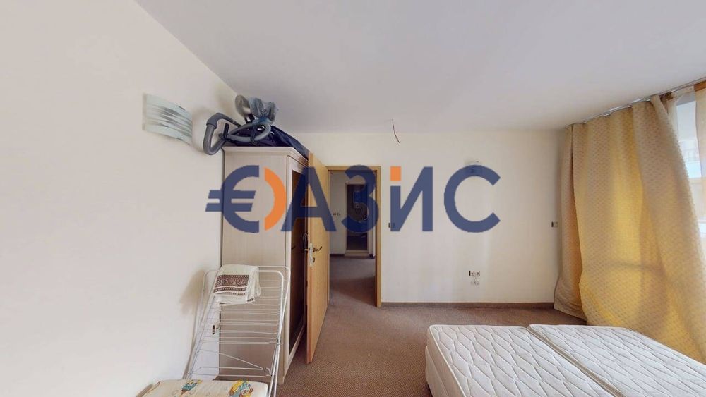 Продава се Двустаен апартамент в к.к. Слънчев бряг - 63 кв.м за 559 €/кв.м - Снимка #10