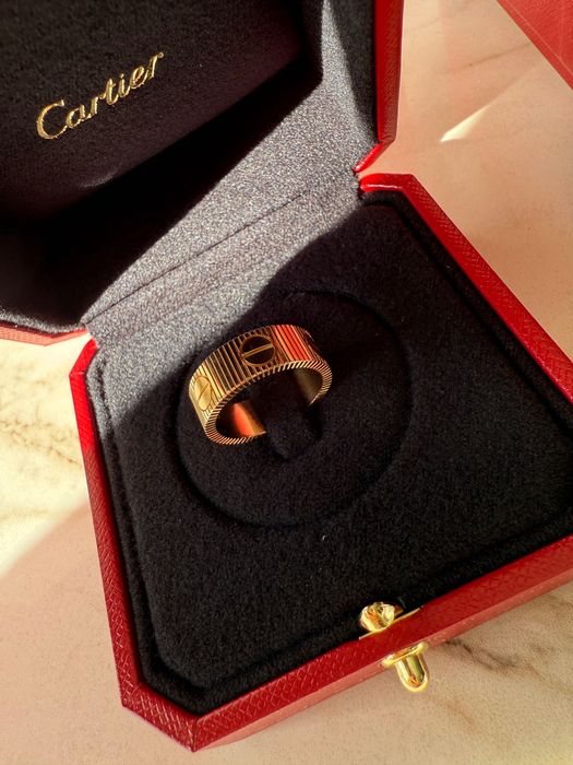 Пръстен Cartier love unlimited ring rose gold