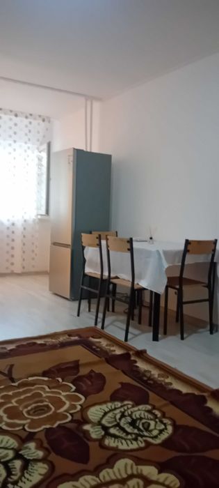 Garsonieră pentru închiriat.