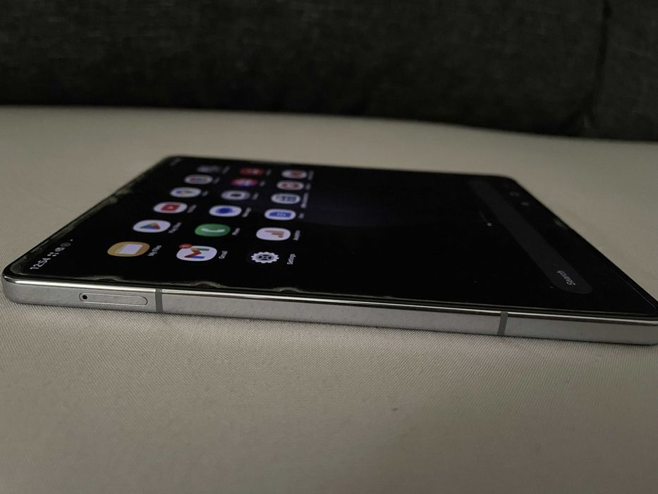 Samsung Galaxy Z Fold 5 - Отличен