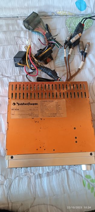 Denon magnitafon sotiladi