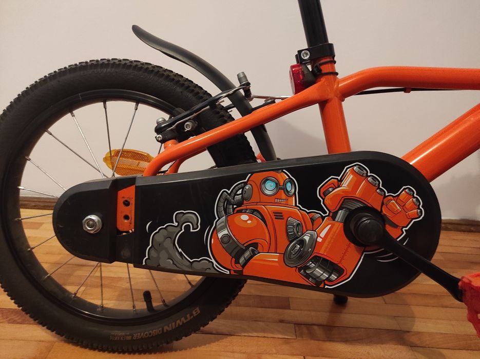 Bicicletă copii b'twin 16 inch, stare foarte bună, cu accesorii