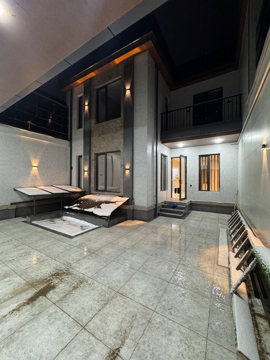 Срочно Срочно продаётся ЛЮКС Дом самом центре города Амир Темур махалл