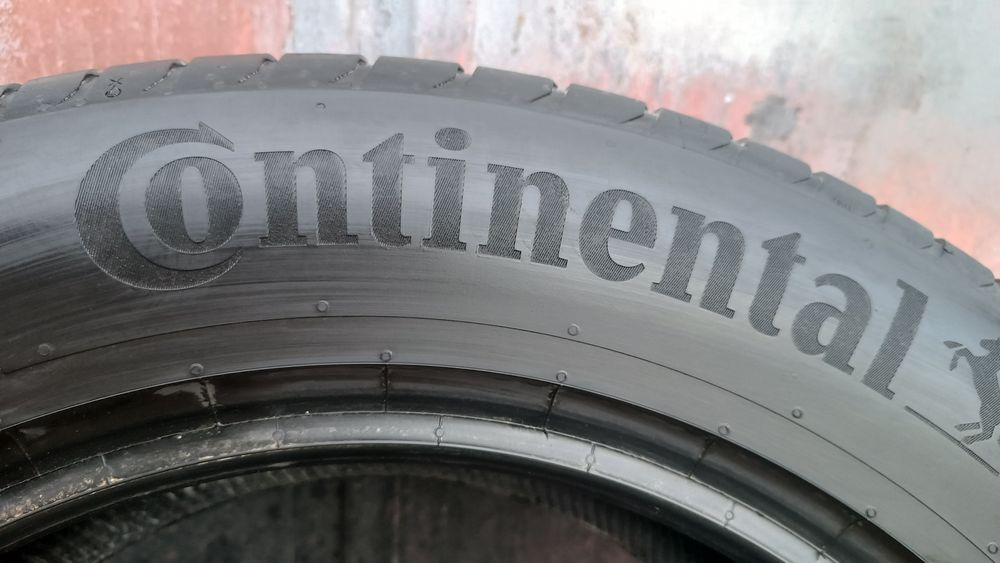 235/60/18 Continental Дот 0522