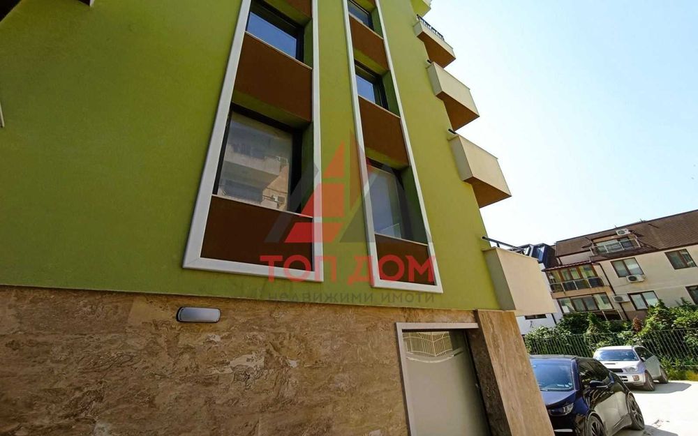 Продава се Двустаен апартамент в Варна, Бриз - 52 кв.м за 2137 €/кв.м - Снимка #12