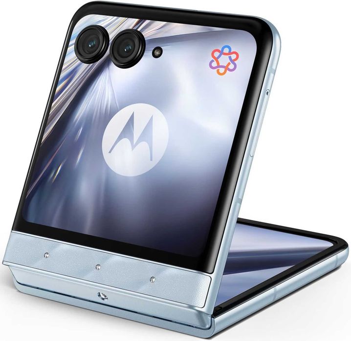 Motorola Razr 60 Swarovski + Moto Buds Loop Bose