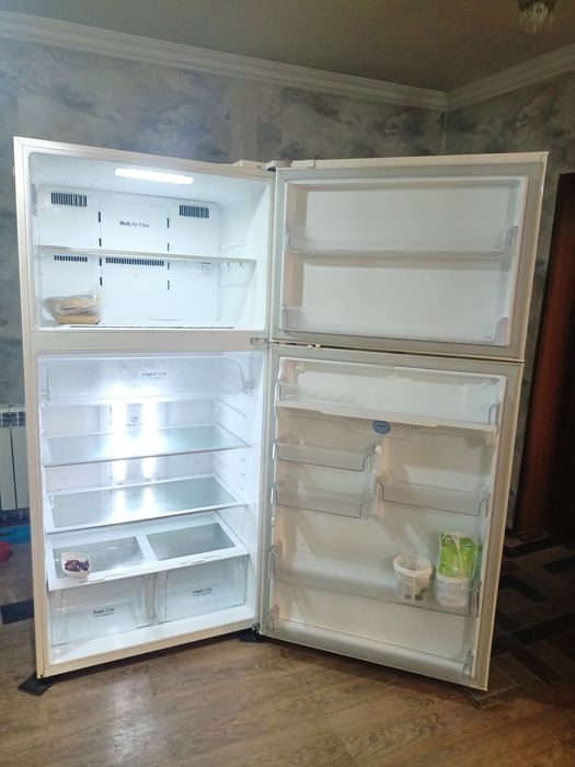 Продается холодильник