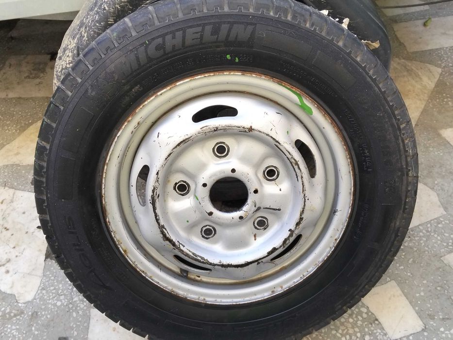 Roată Ford Transit 195/70/15 Michelin