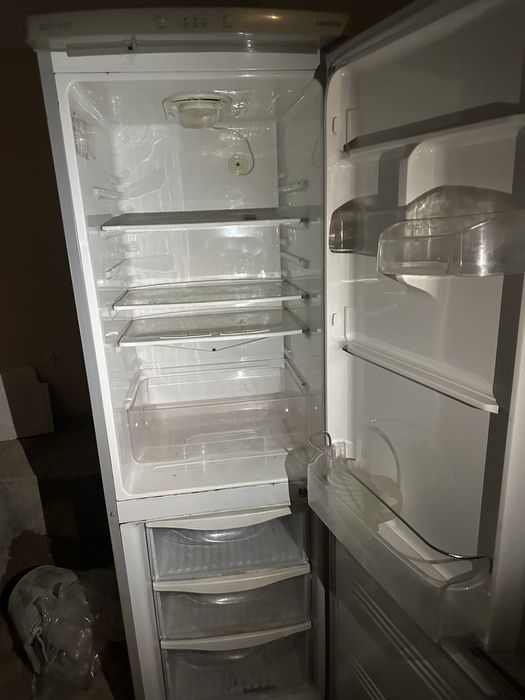 Холодильник бу на запчасти