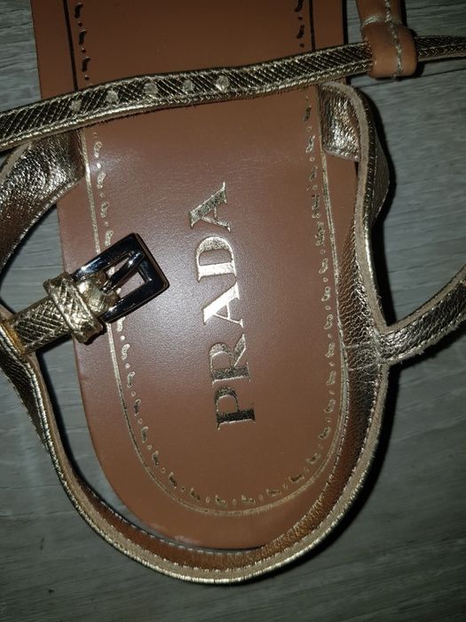 Prada Sandale de dama masura 40