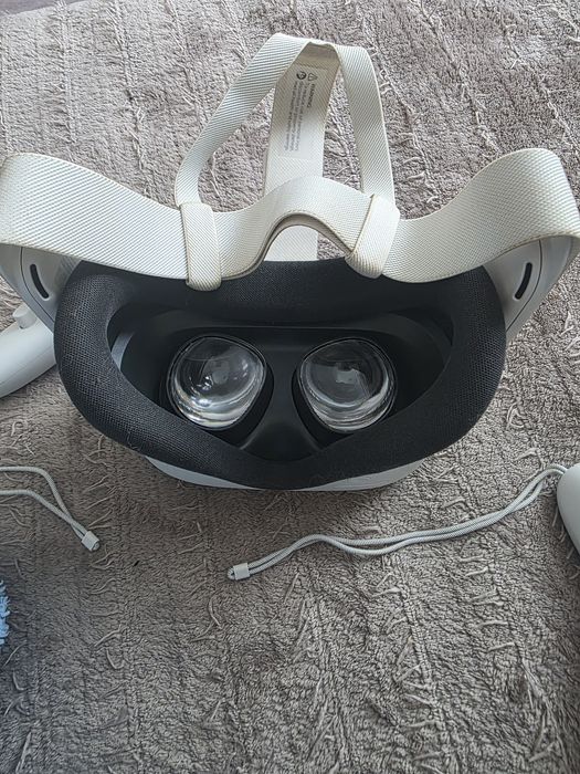 Продаю очки вир. Реальности