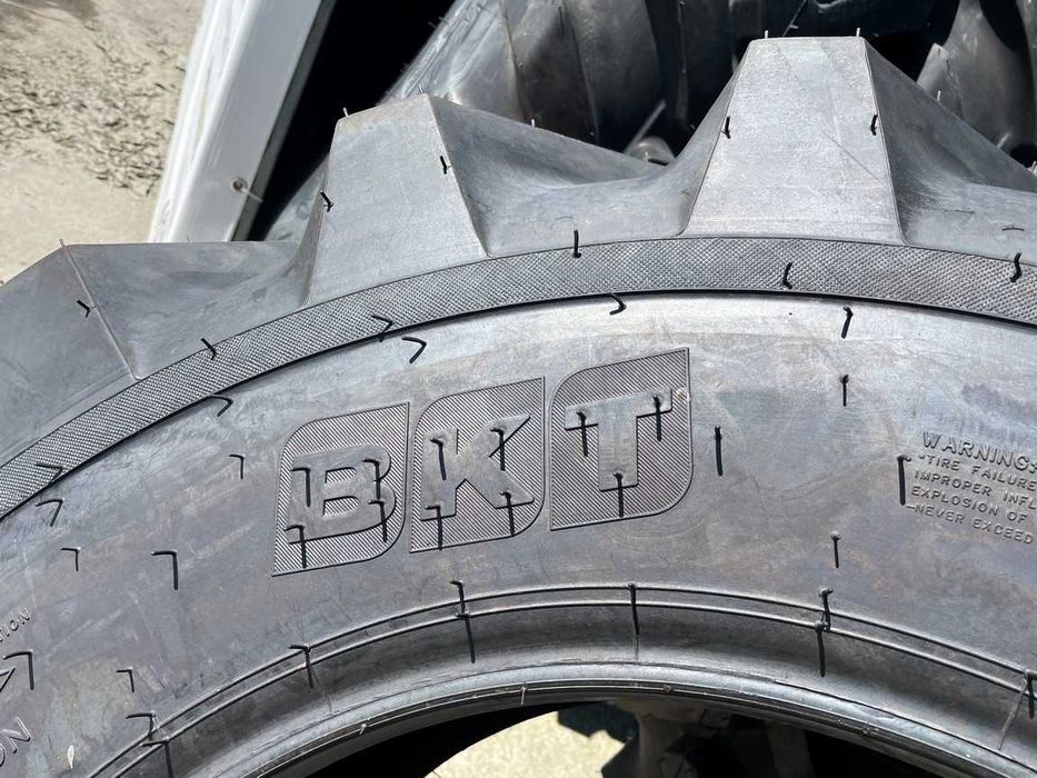 15.5/80-24 cu 16 pliuri anvelope noi marca BKT pentru manitou