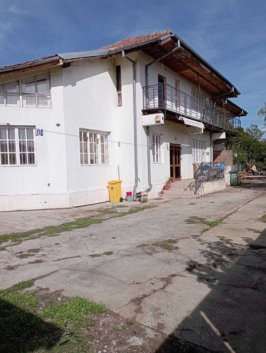 Casă de închiriat în Buftea – spațioasă, 5 camere | 950 €/lună