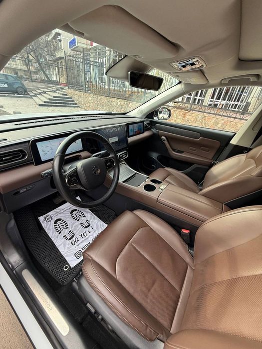 LeapMotor C11 Smart электро 502 км