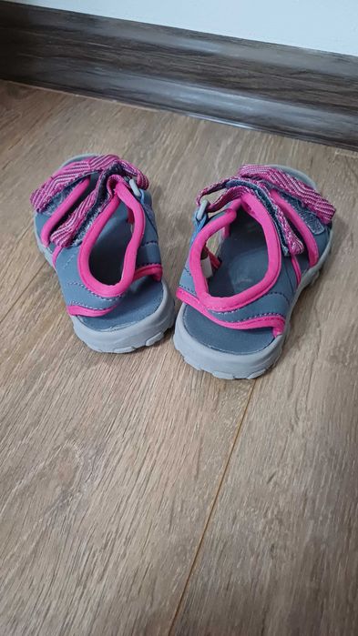 Incaltaminte copii 1+1 GRATIS